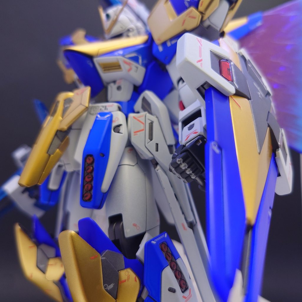 MG V2アサルトバスターガンダム Ver.Ka 全塗装–3枚目/制作者:xyz