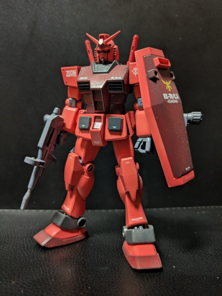 最近は別軸でご活躍のキャスバル機　ノーマルからの塗装変更で製作しました。