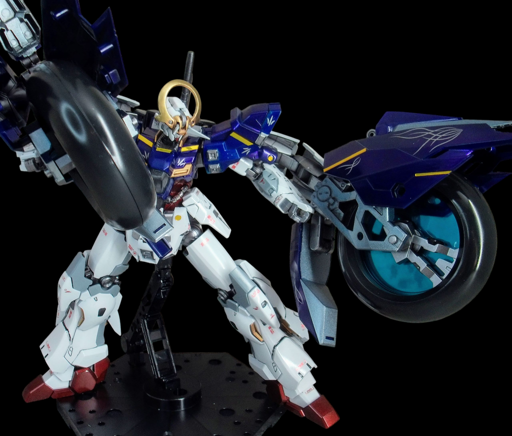 腕へ移動してナックルモードへ。