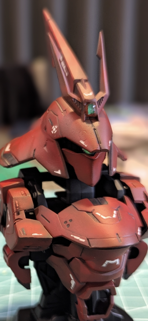 黒と赤の2色でパキッとさせてみました。