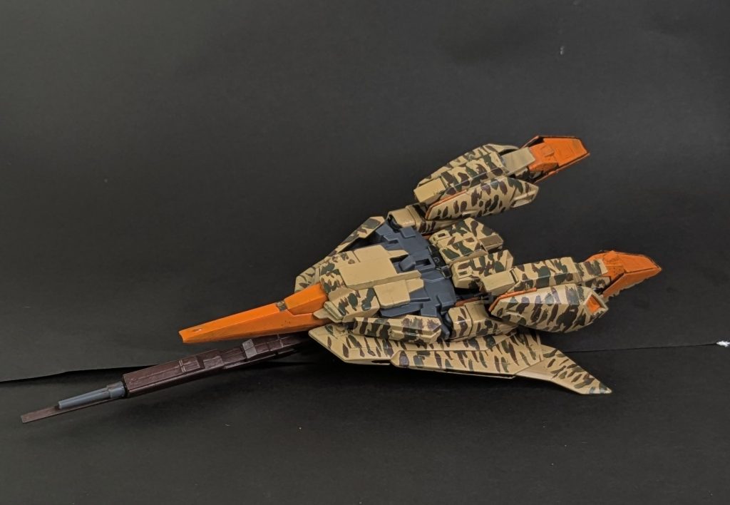 ウエイブライダーに変形すると、塗っていなかった場所が残ってしまった、これはなかなかわからない