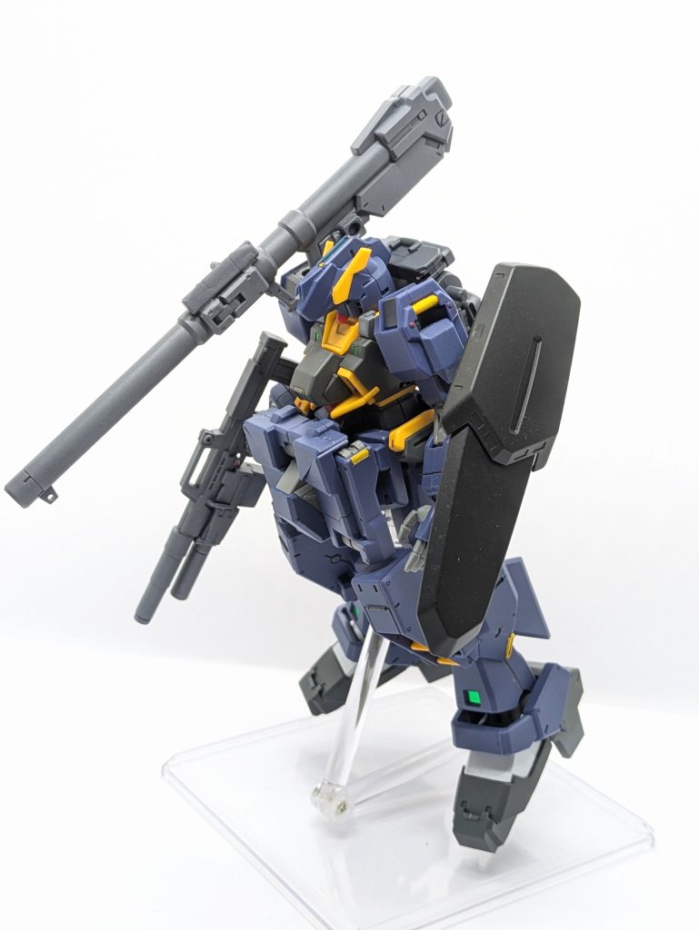 そこそこ雰囲気出たと思いたい！シールドはガルバルディ！