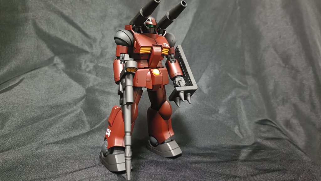 高齢…じゃない、恒例のカラーガイド武装類…グラファイトブラック関節等…メカサフスーパーヘビー赤外装…黒サフからのブリビアスレッドを3倍希釈で上掛け