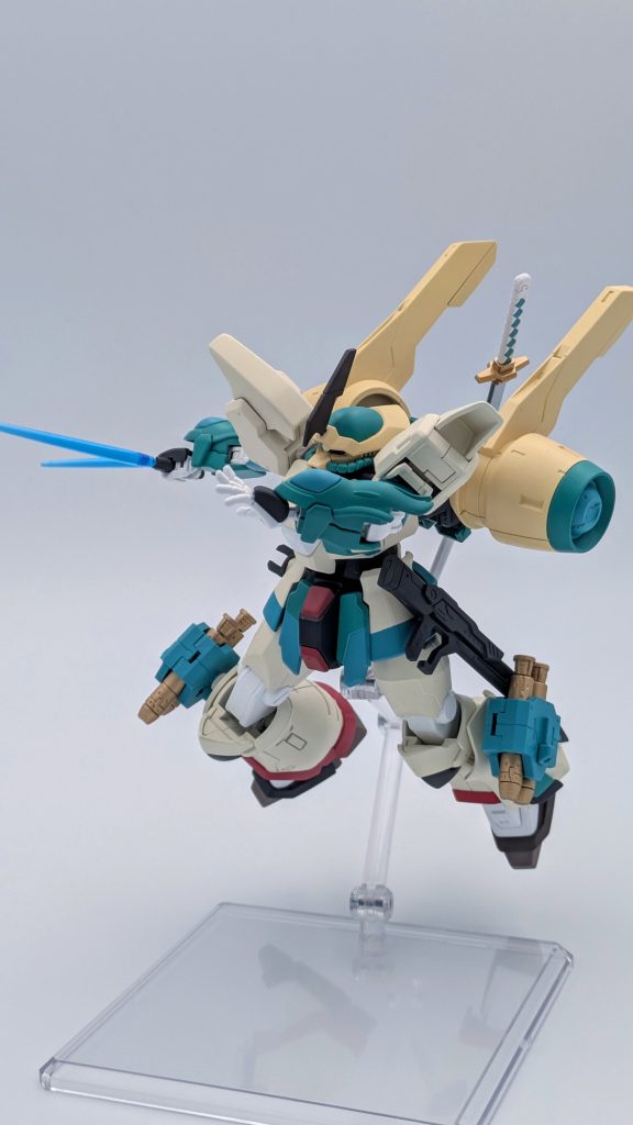 ビーム・ジュッテを装備。何となく「サーベル」は、イフリート的にも、いろはちゃん的にも解釈不一致だと思ったのでコレにしました。