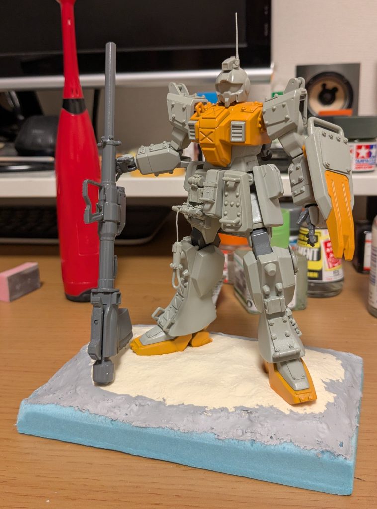 作業風景道具の散乱…