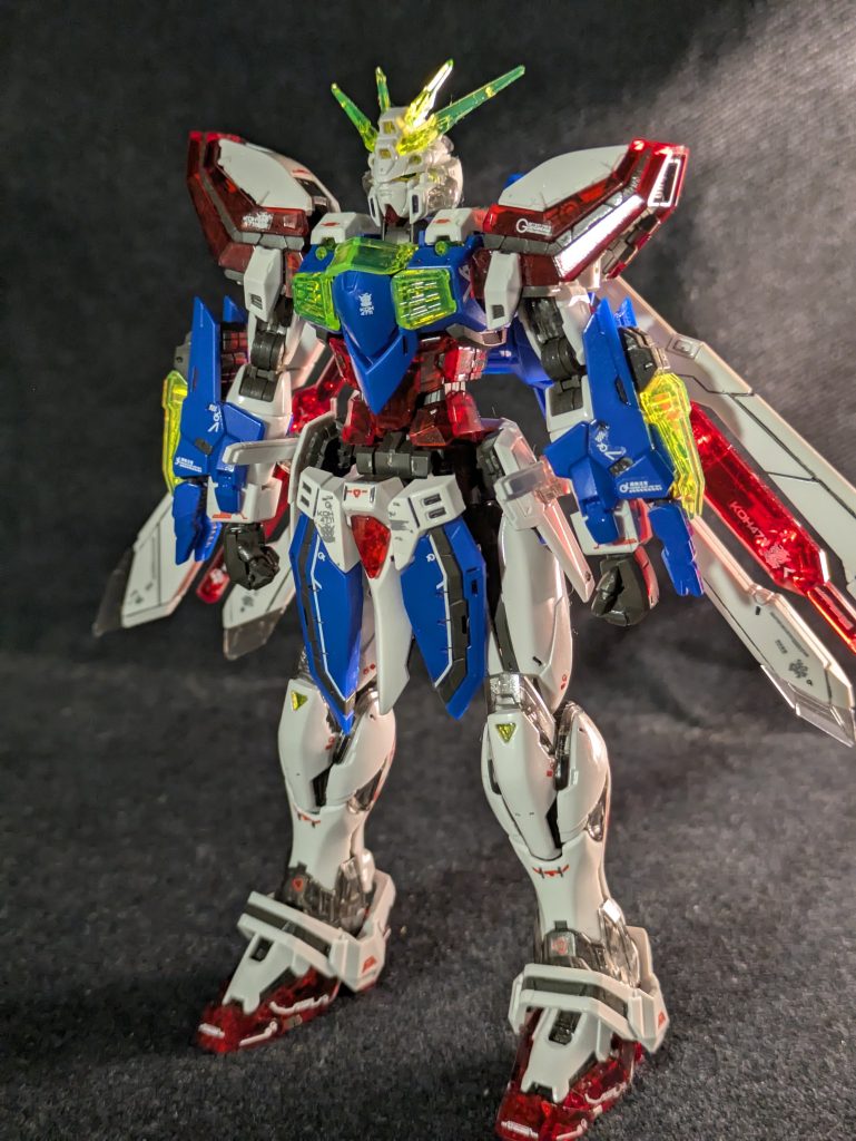 ノーマルモードです。ソリッドクリアにリアリスティックデカールは付属していないので、別売の公式水転写デカールを買って使いました。加えてスミ入れ、トップコートは光沢をかけています。