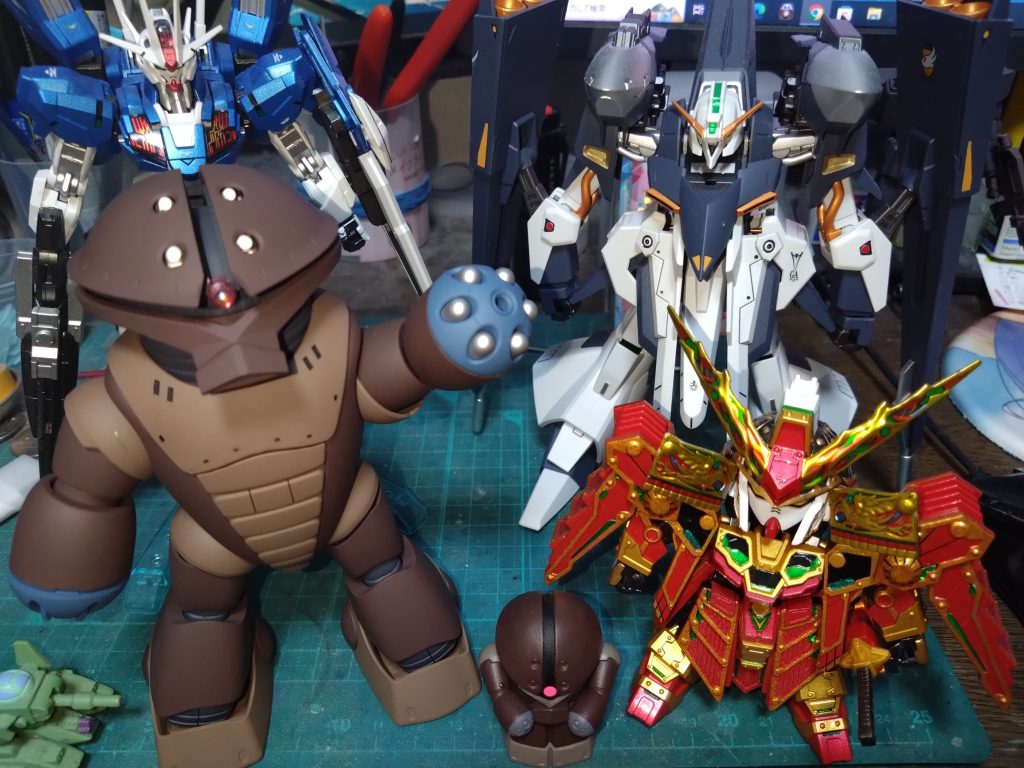 愉快な仲間たち（同時期に作った者たち）うーん我ながら作る順番脈絡ないですね、順番が来ればいずれここにいる者たちもレポートします