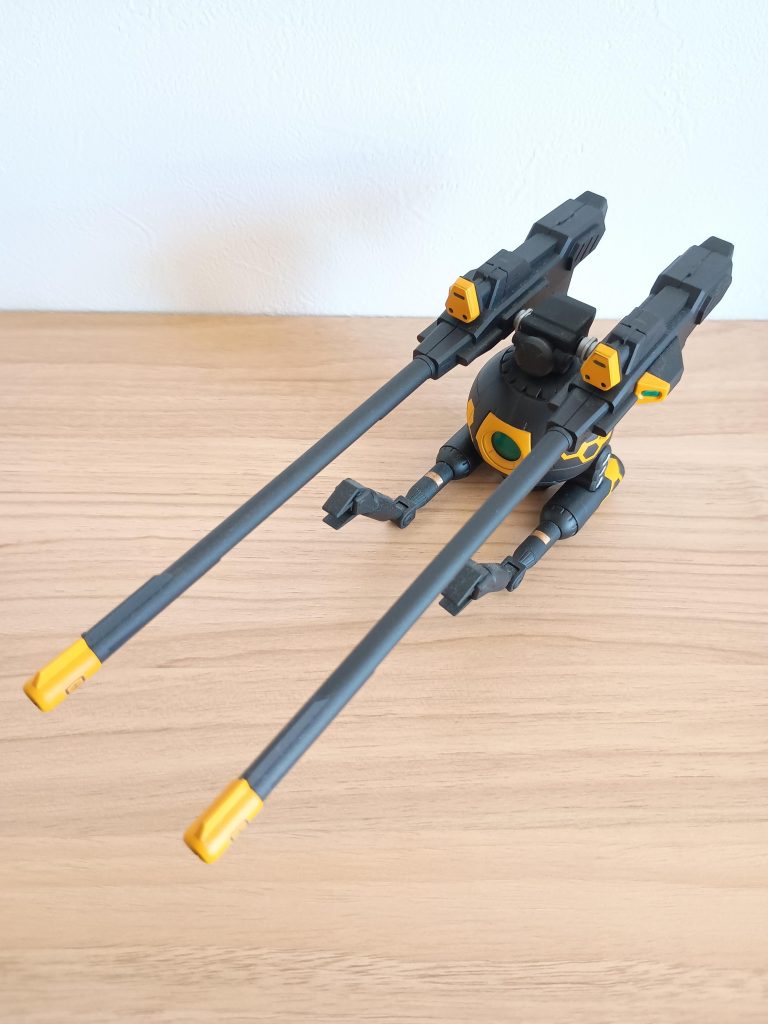 横部バーニアのリブドロックワッシャは「配管部品.com」さんから。その他パーツは全て純正ガンプラ。工作の幅はかなり狭まりますが、これは先のガンプラバトル体験会で純正キットの規定があったことを鑑みてのことであり、ガンプラバトル実現の暁に策定されるであろうレギュレーションに備えて故なのです(早口)。