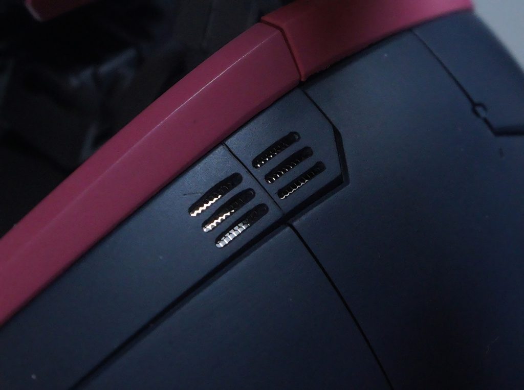 開口させてメッシュ。タガネ折れました(zaku-kao9)