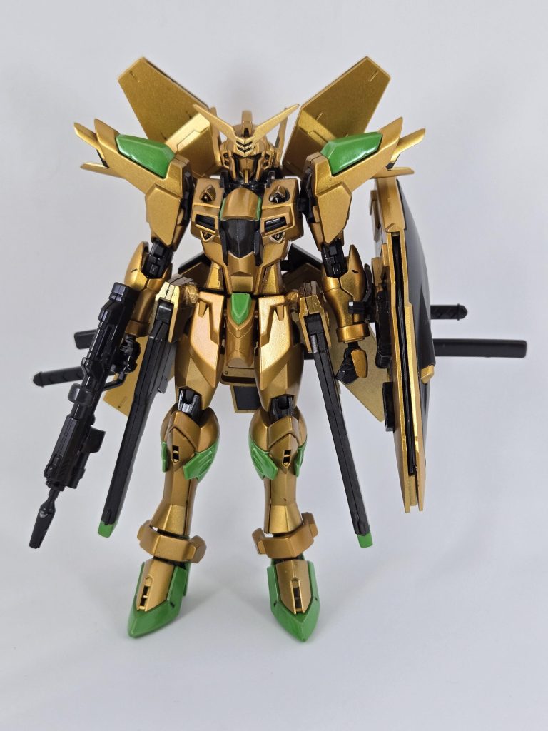 金をメインカラーに作ったのは初めてで、つやありで仕上げました！