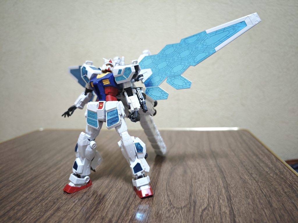 フル装備状態。最初見たときはどうかと思いましたが見慣れると中々ですね。ちなみにこの装備のガンダムが出てくるガンダムパビリオンは結局予約出来なくて見れんかったよ…