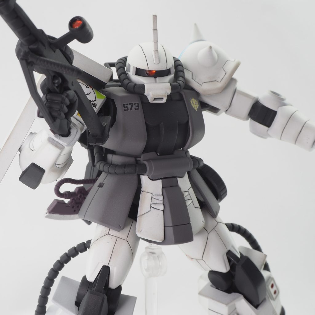 全てではないですか、MG準拠のモールドを追加、デカールも出来る限り寄せています。