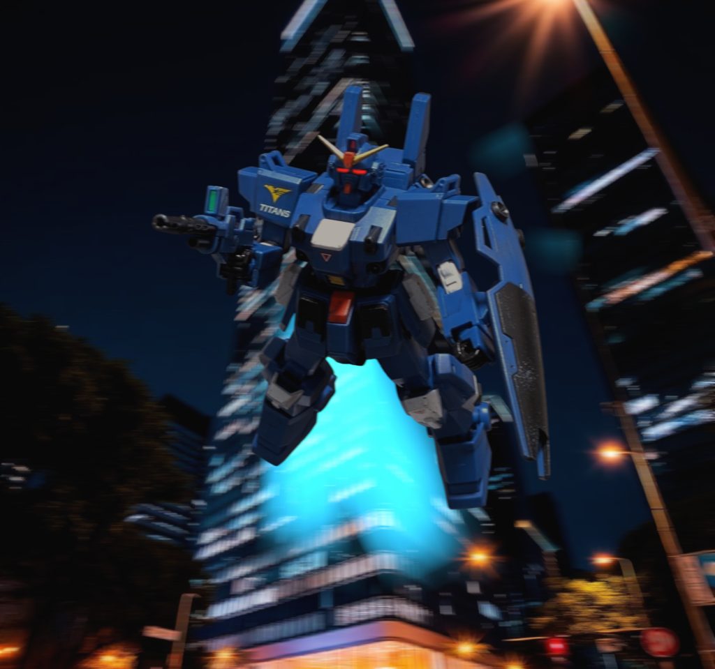 第二次ネオ・ジオン抗争終結の翌年、UC.0094.9月7日。ティターンズ残党が潜伏していたサイド3宙域外縁にある小惑星を国連軍特殊作戦群エコーズ630隊が強襲。残党部隊はこの戦闘で壊滅したものの、630隊が強襲したティターンズ残党がアナハイムからBDXを強奪した組織であり、戦闘中にBDXがパイロットを乗せた状態で起動。その圧倒的な戦闘力を前に最精鋭のエコーズでも刃が立たず、エコーズ630隊は全滅した。その後、暫くBDXは姿を見せなかったが、翌年から立て続けに発生した国連軍施設襲撃およびイズマコロニーでのミネバ・ザビ暗殺未遂事件で再び姿を現した。イズマコロニーではジオン残党に偽装したザクII部隊と共にサイド6軍警察および特殊急襲部隊SATのMS部隊と交戦。軍警機を殲滅しつつミネバ・ザビがいるホテルへと迫ったが、強制介入したロンド・ベル隊所属第10独立艦隊旗艦ペガサスから降下したエグザべ・オリベ少尉のザクIIS型の攻撃で接近を阻止され、更にSATのシイコ・スガイのガンダムMk-Ⅱによりホテルがある人口密集地から人がいない再開発地へ誘導された結果、スガイ機を中破させたもののエグザべ機によってミネバが脱出したため暗殺に失敗。さらに増援のドゥー・ブル大尉のジェガンJ型とエグザべ機が戦闘に加わった事でBDXは撤退。残存機と共にクランバトルで使用されていた外壁のエアロックからコロニー外へ逃亡した。