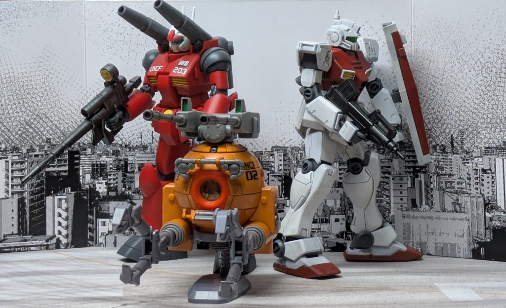 シイコ・スガイは元々第7連合宇宙艦隊第6空間戦闘航空団所属のセイバーフィッシュ乗りだったが、ルウム戦役で部隊が壊滅したことから新設されたばかりのMS実験隊へ異動。宙域パトロールでボールの戦闘データ収集を任務とする第3小隊でヘンドリッチの部下となった。この頃から突出した操縦技術を持っており、一撃離脱戦法や奇襲のみならず、後のスティグマ攻撃の基礎となったウィンチを使った近接戦闘をシロー・アマダの戦闘記録から応用して生み出し、友軍のみならずジオンパトロール艦隊からも