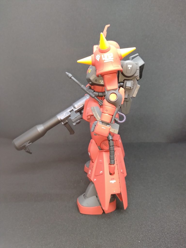 MG ジョニーライデン専用R2ザク–5枚目/制作者：クワトロばじーな