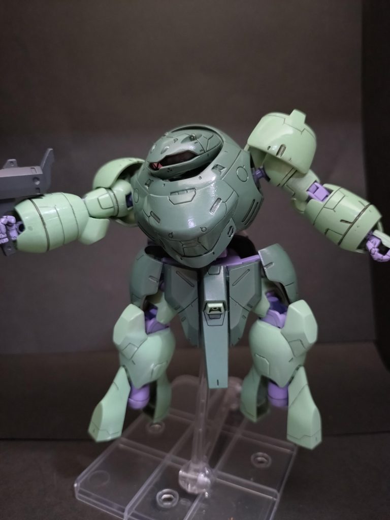 𓆏みたいでかわいいですよね？ポッチャリ？マッシブ？ずんぐりむっくりですね