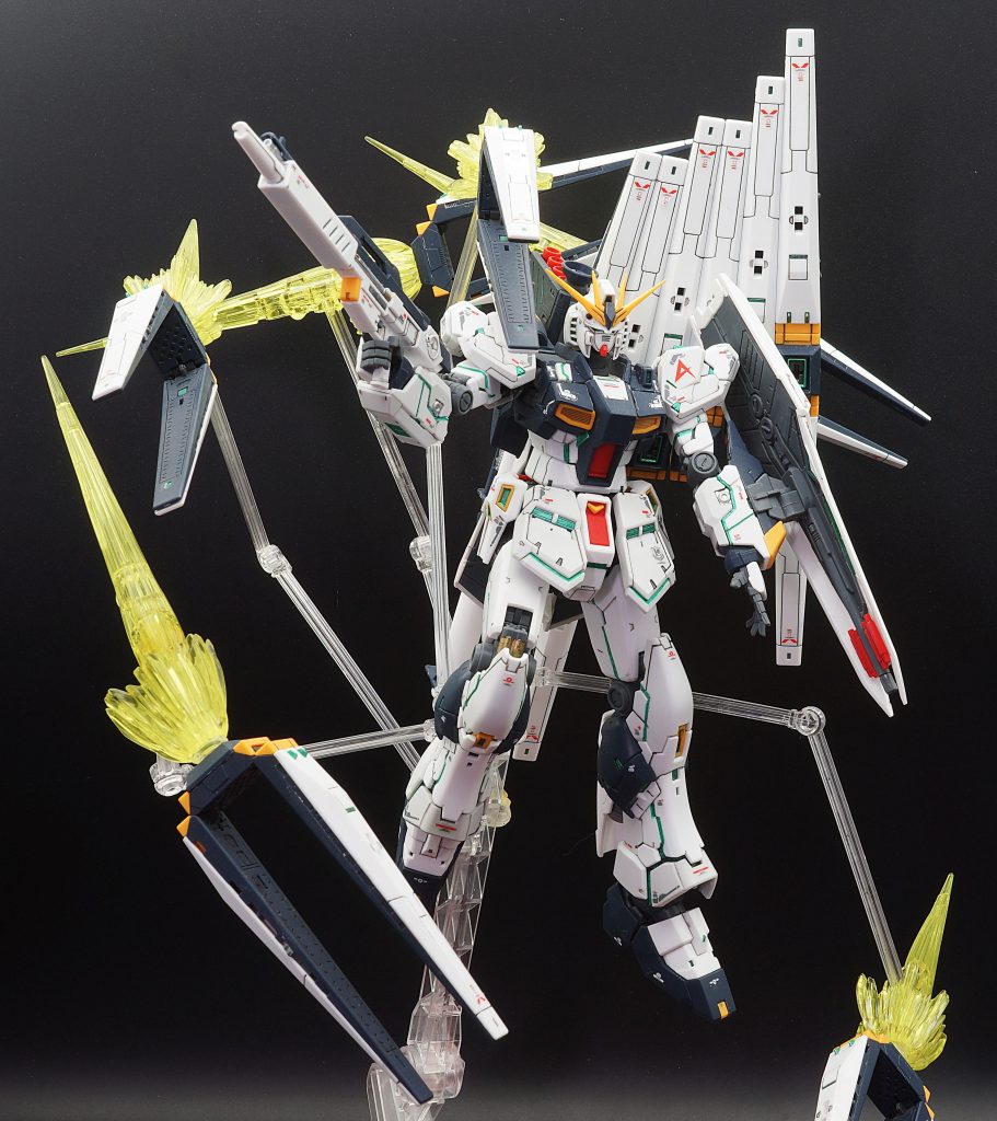 RG νガンダム部分塗装サイコフレーム増量仕上げ–2枚目/制作者:あるむ