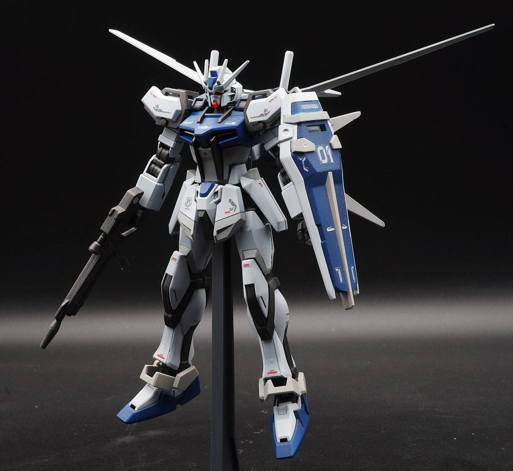 HGエールストライクガンダム全塗装–2枚目/制作者：あるむ