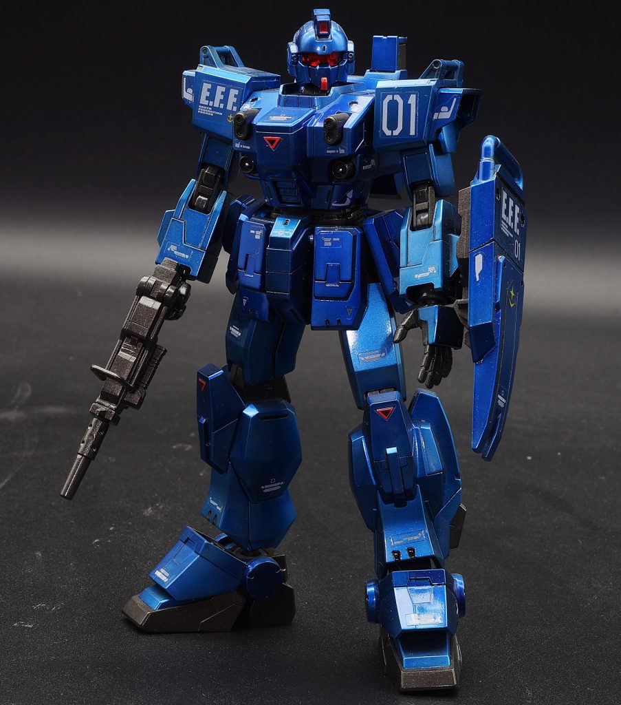 HGブルーデスティニー1号機メタリック塗装–3枚目/制作者：あるむ