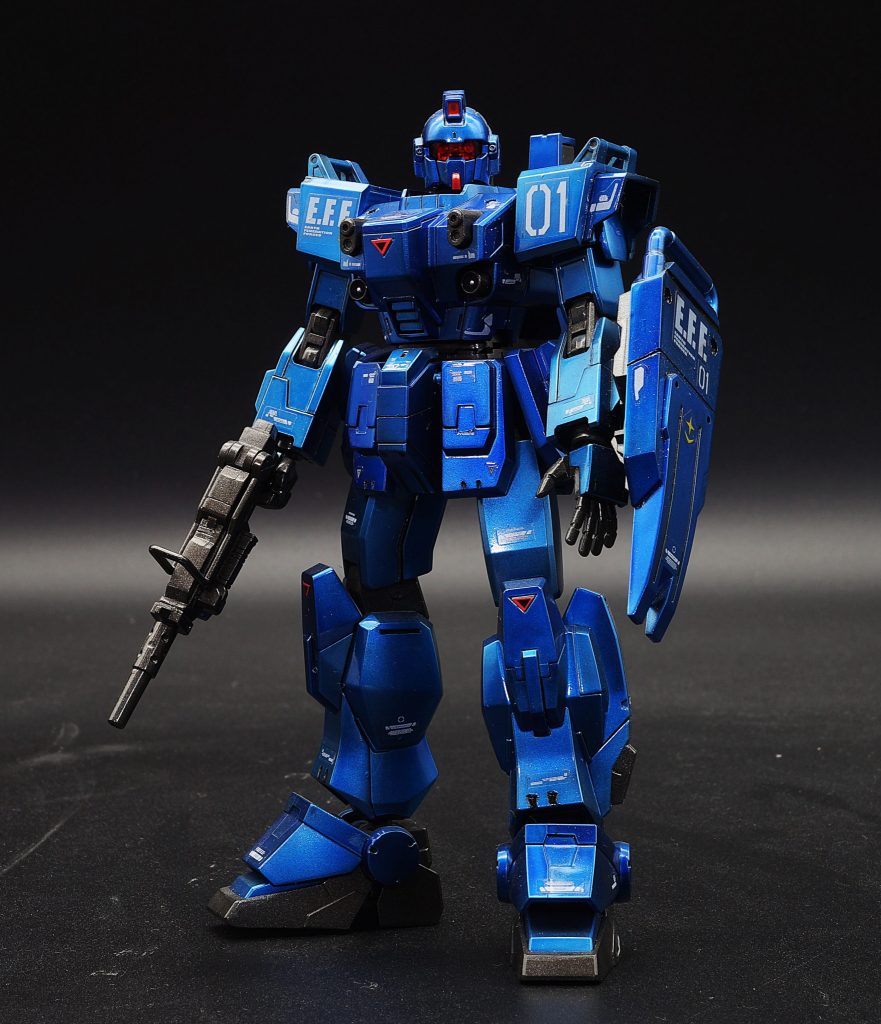 HGブルーデスティニー1号機メタリック塗装–2枚目/制作者：あるむ