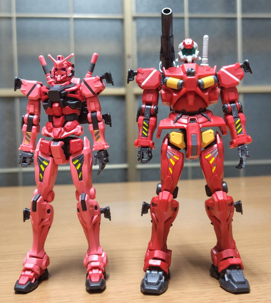 ガンダムと比べても軽キャノンの方が上背があり、力強さを感じられる太い四肢と化してる。