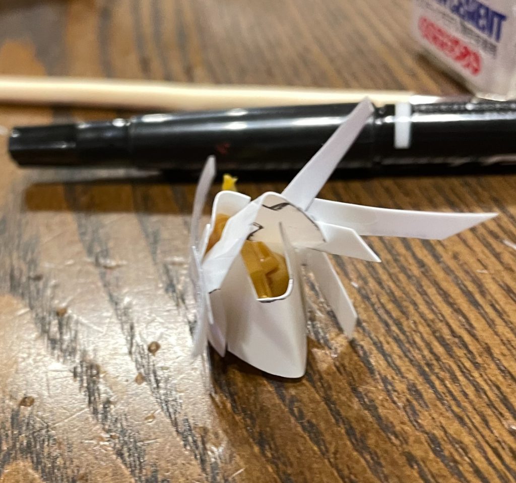 制作百式にペタペタと貼り付けました。