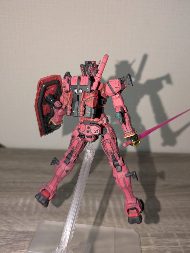 HG赤いガンダム–4枚目/制作者:@tonbei01