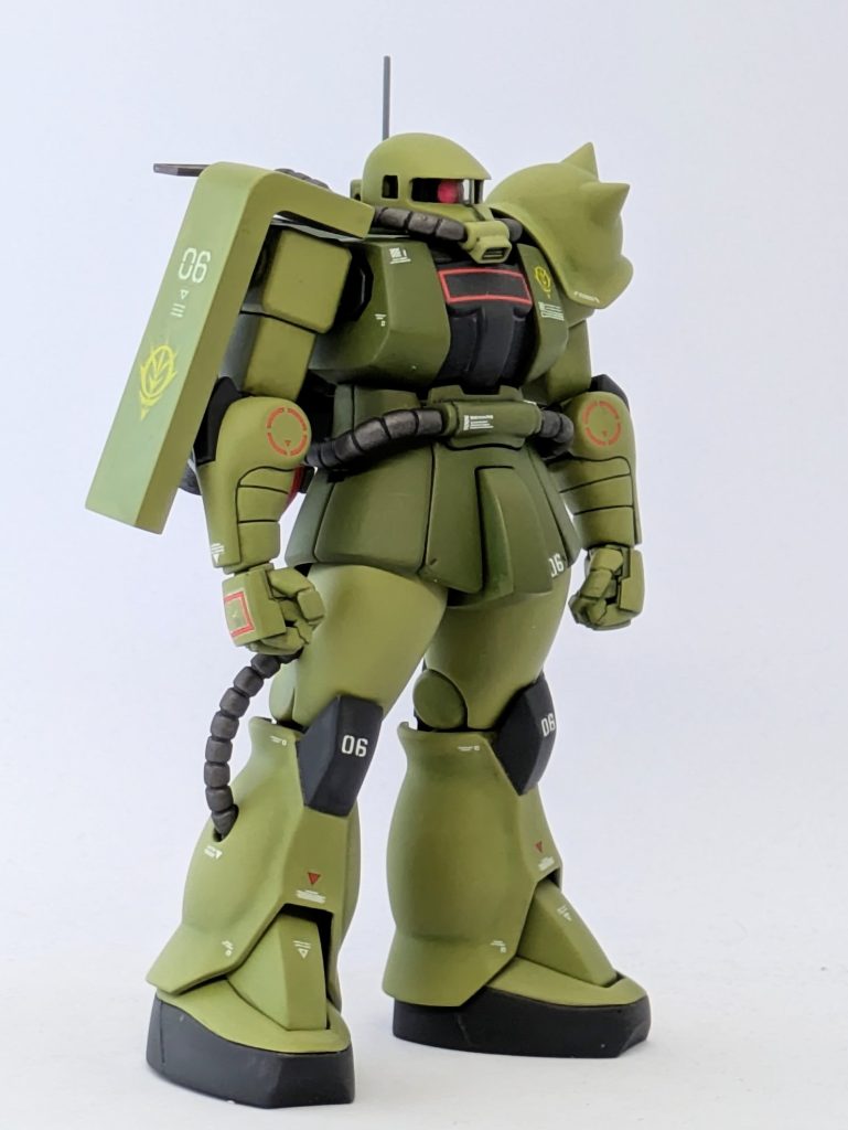 太もものむっちり具合がミソです。