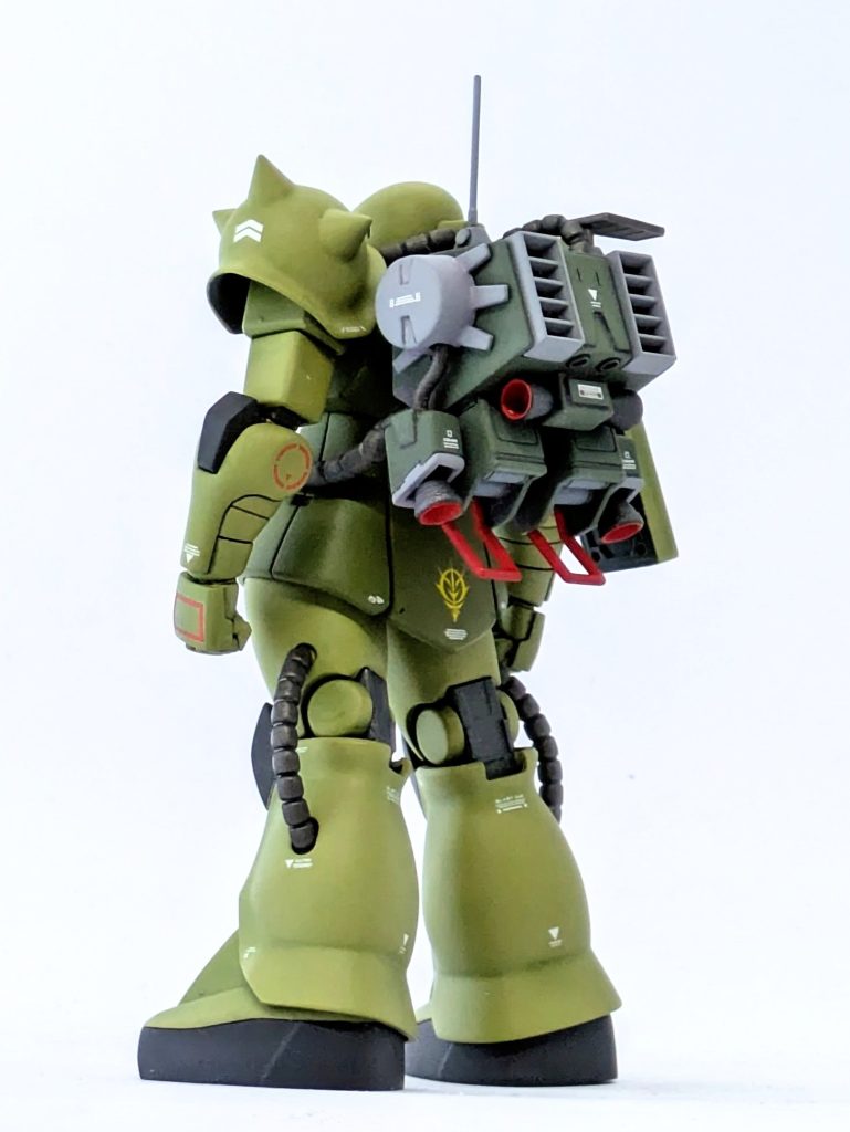 マインレイヤーといえばこの後ろ姿。ここでガワラ曲げが決まります!