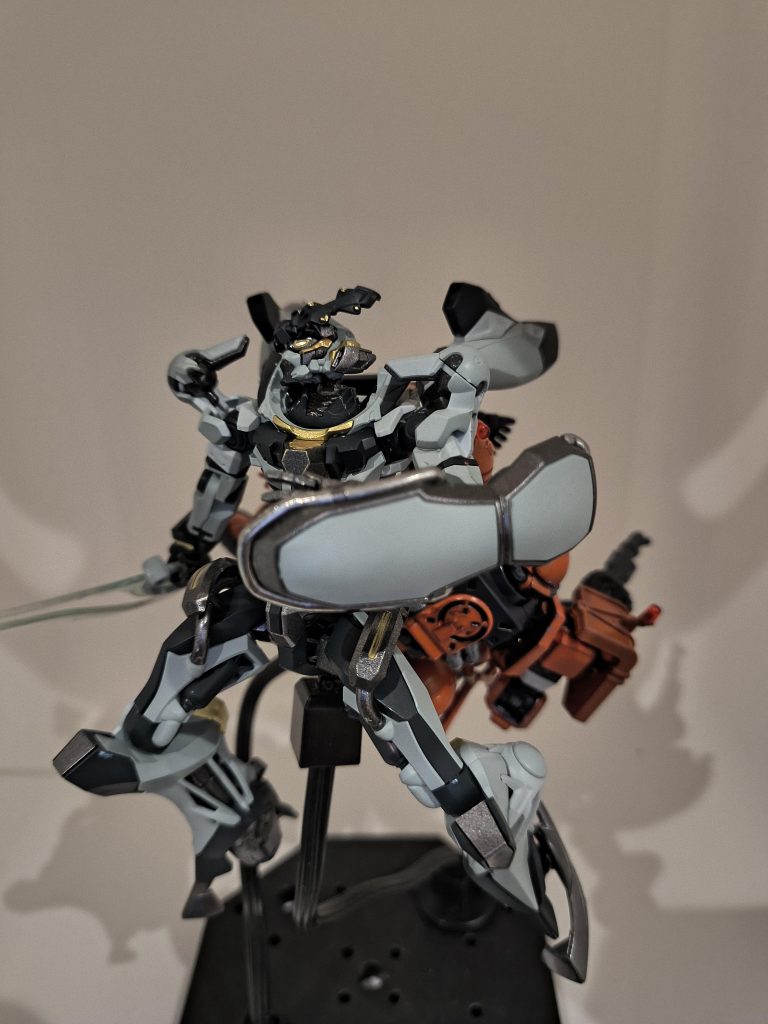 ザクに背中を預けてMAVしてみたり