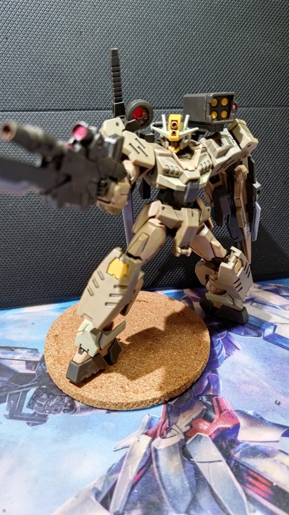 ゴツくて無骨な感じがいいですねー