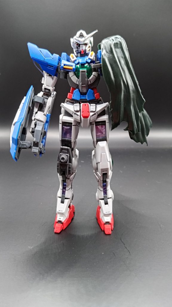 何年も前に組んで放置されてたエクシアをリペアに