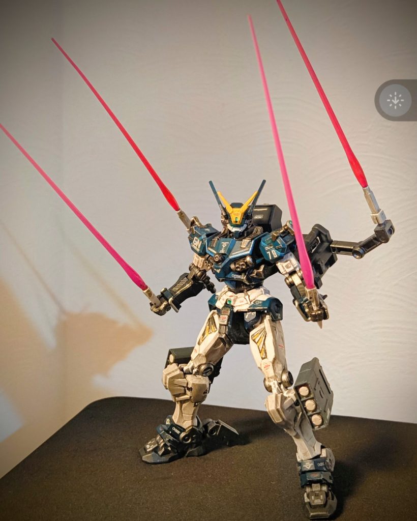 白兵戦用アームを活用すれば、ビームサーベル４刀流にスター・ウォーズのグリーヴァス将軍っぽく