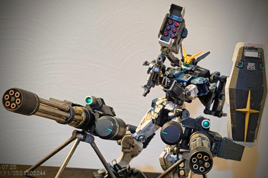 先ほどのガトリングをガンターレットに