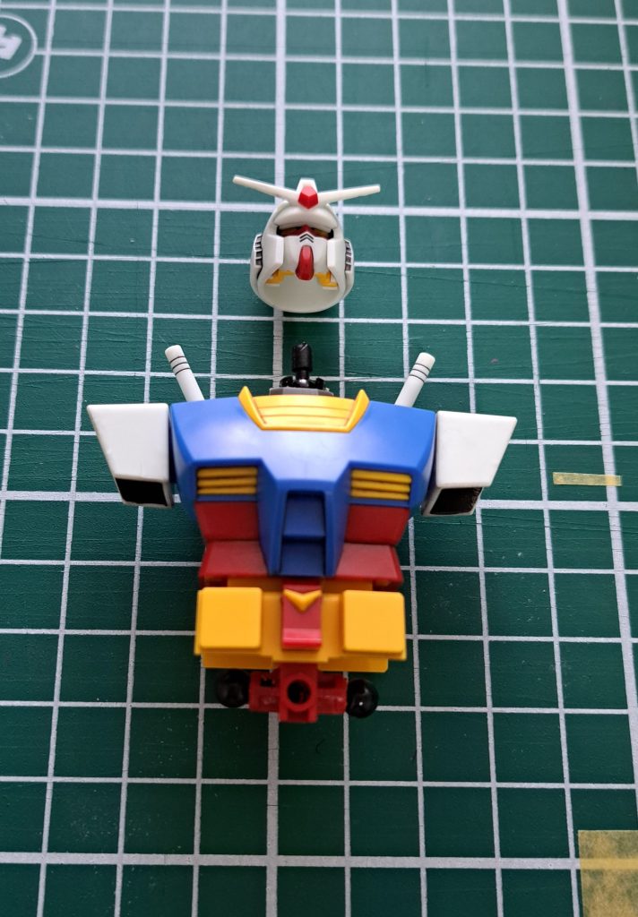 首と股にボールジョイント仕込んで可動域ちょいアップ