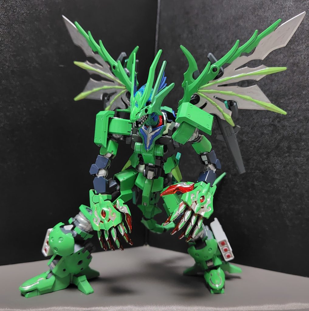 深緑の鉄血龍・ドラゴングリューン–5枚目/制作者：雅弘