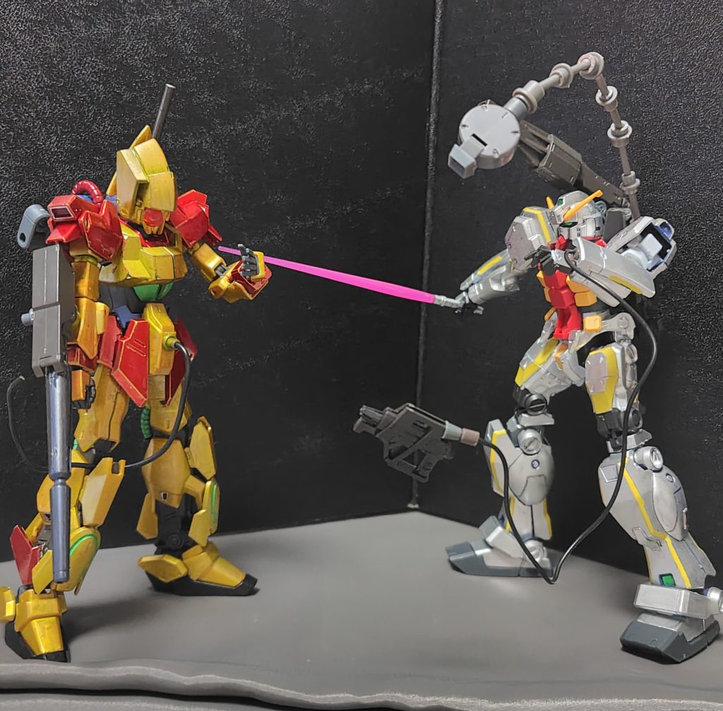 思ったのだが、このスティグマ戦法って宇宙戦でしか出来ないので、重力下では普通のMSに成り下がるのでは?