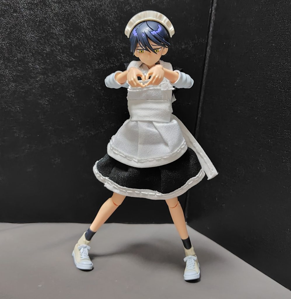 「お、おいしくな〜れ…？…訳わかんないよ…」※これだけでお給金がアップしていることを彼女は知らない。