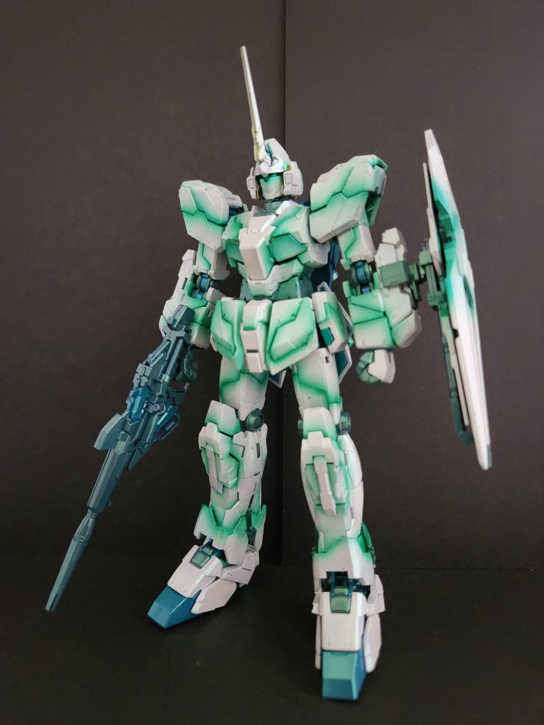 覚醒ユニコーンガンダム(ユニコーンモード)–2枚目/制作者:うらま