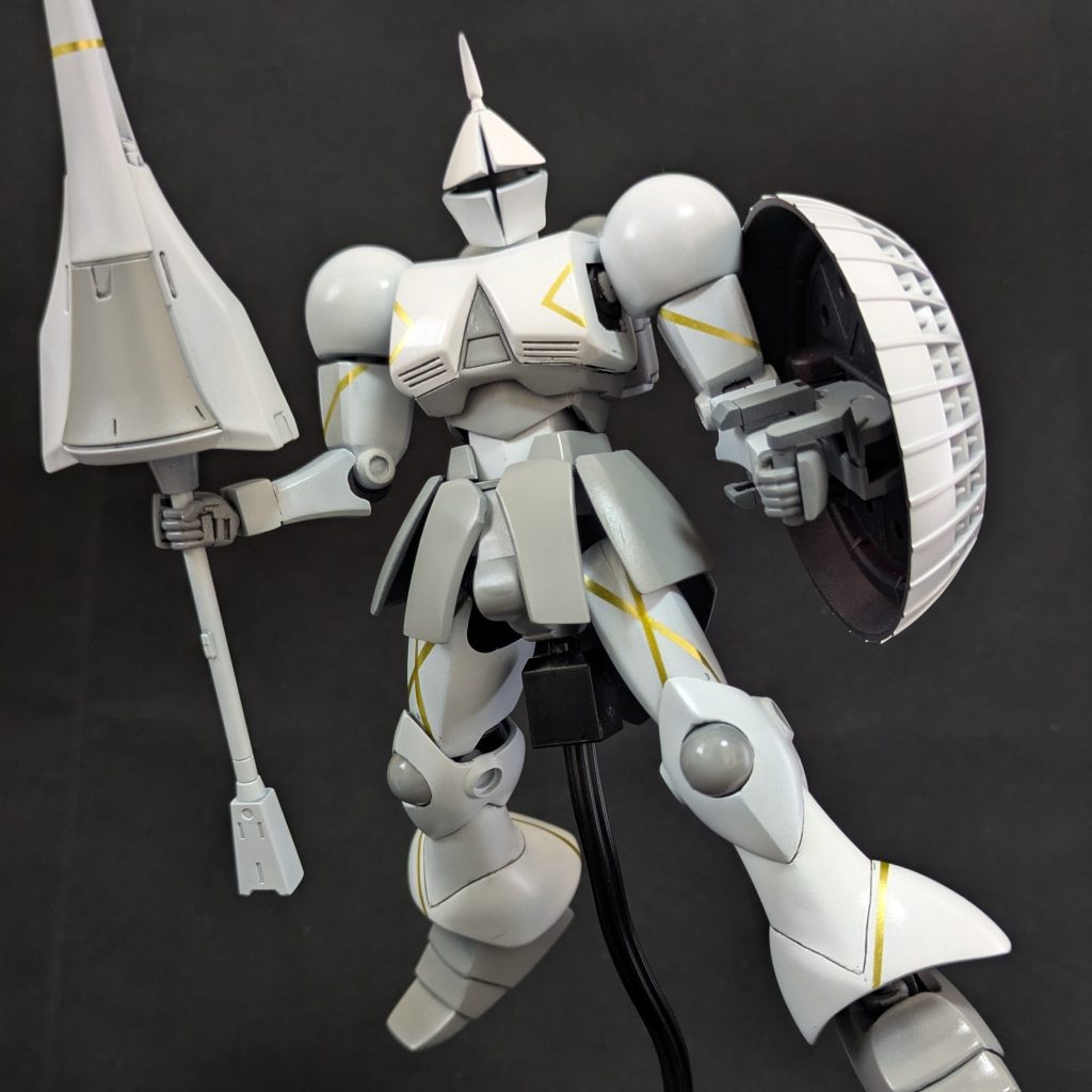 膝のお皿は100均のビーズを半分に切りました。