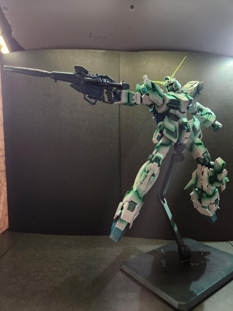 覚醒ユニコーンガンダム(デストロイモード)–7枚目/制作者:うらま