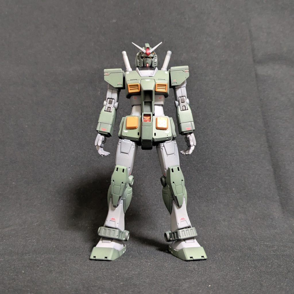 まずは中の人から。