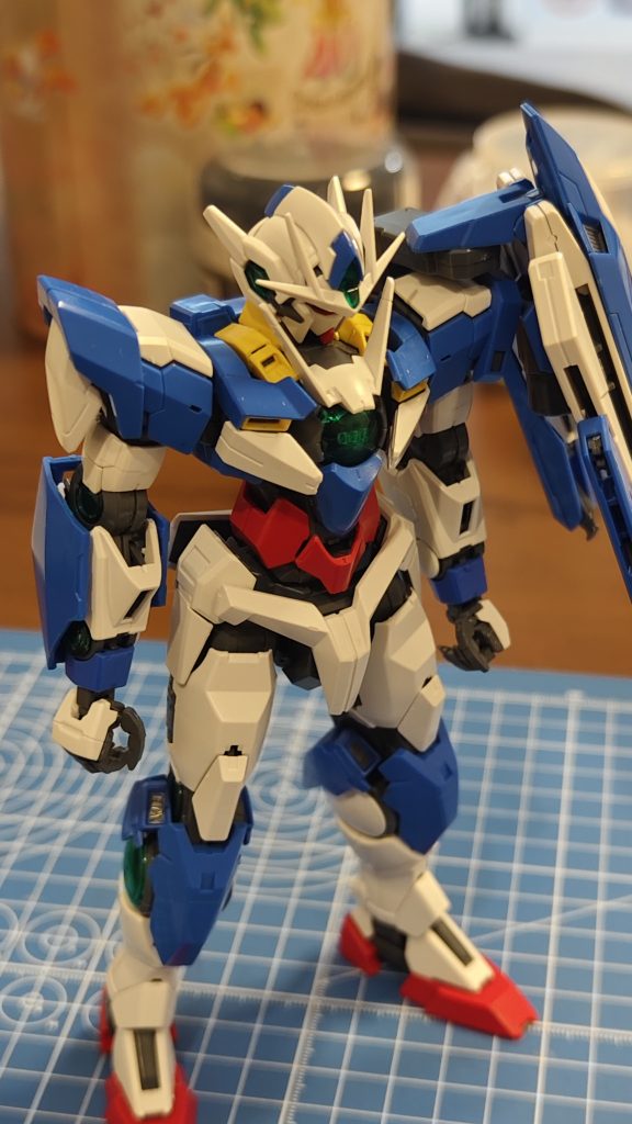 メルカリで届いた時の素組ゲート処理甘めでしたので、全てヤスリがけ