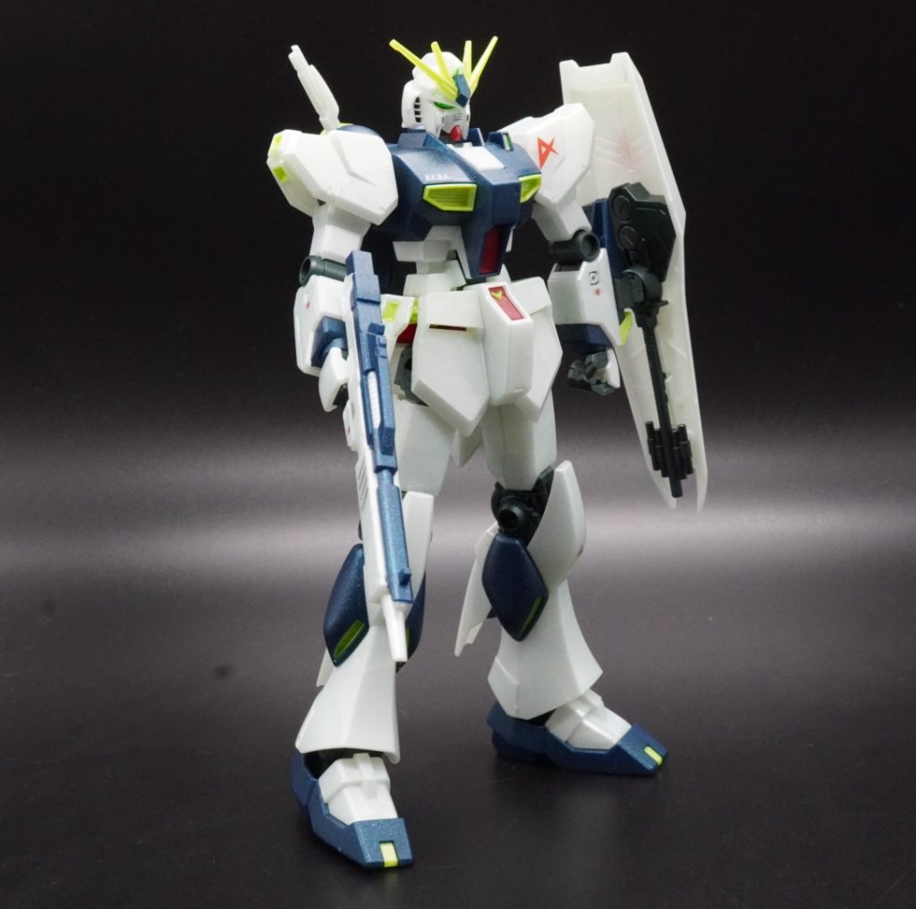 付属のマーキングシールを貼りました。