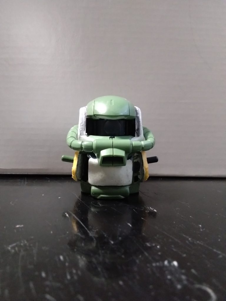 映画のビギニングパートや、テレビ放映の2話を見て、GQ版のザクの頭部、なんか好みだなぁと思ったのが製作動機でした。