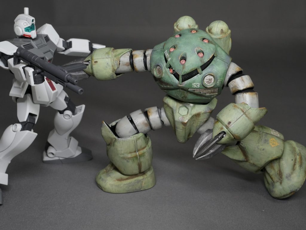 当然筆ムラも出来ますが、それも味ということにしました。つや消しにして、ウェザリングしてしまえば、たいして目立たないだろうと。なので甥・姪にも「キレイに塗らなくていいからね」と言ってたくらい(笑)