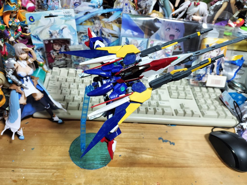 まあこのあとガンダムの角が折れてしまってモビルスーツ系を撮影するのをやめてます(´；ω；｀)　あと画像は取ってないけどこのあとさらにバードモードを改造してます