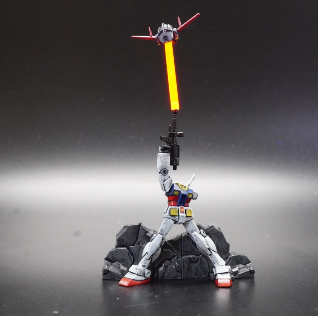 蛍光ランナーなので、ブラックライトで発光します。