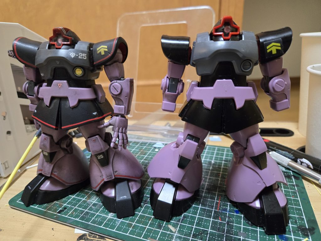 手直し前と並べるとこんな感じ残り2体も同じ作業を…と思いますが飽きてきたのでまたいずれ💦できればガンダムも盾とか加工して並べたいですね(((^_^;) 