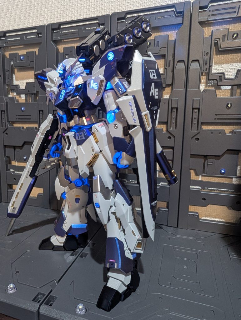 ブラックライトでビコーンします。